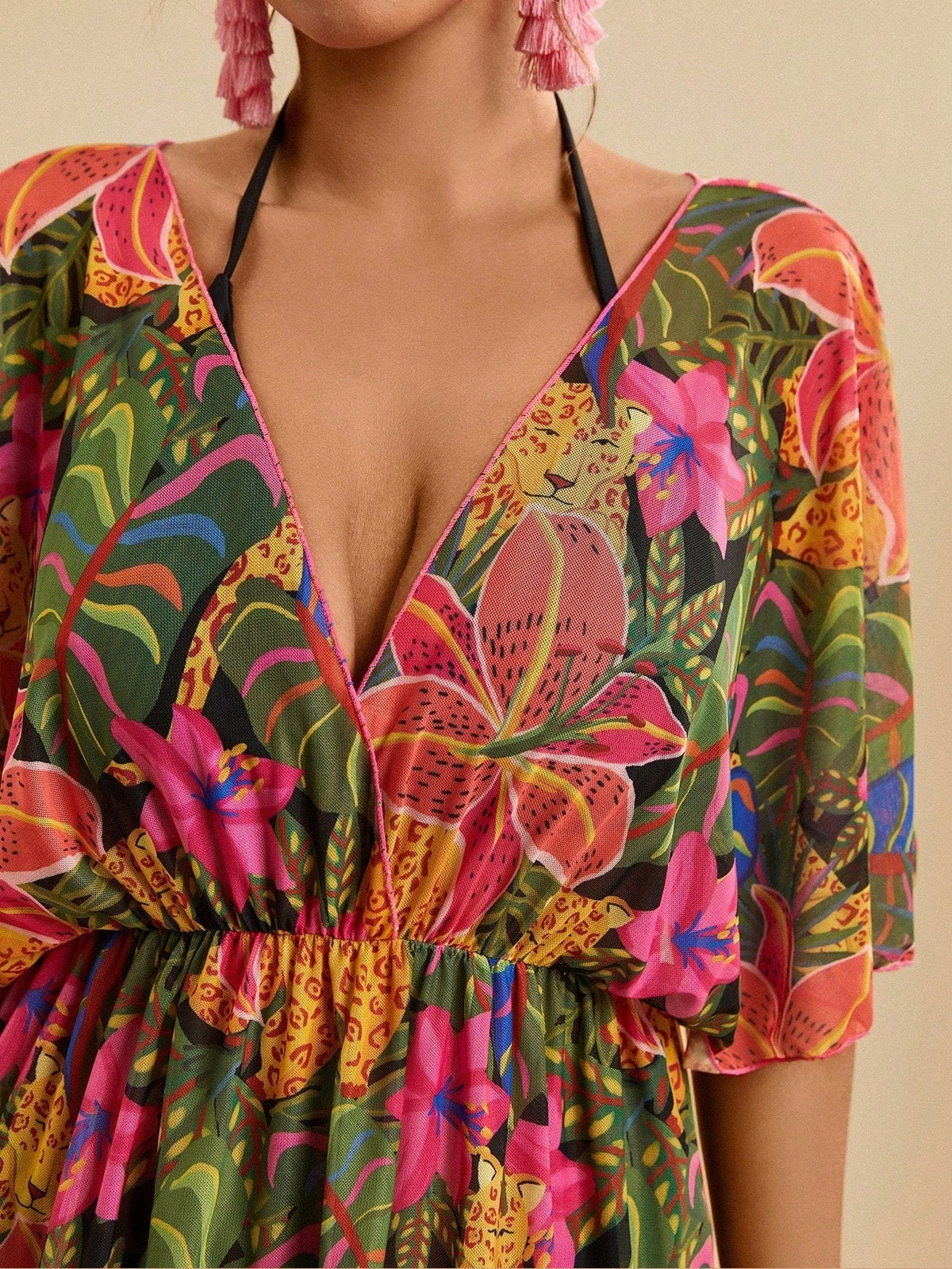 Saída de Praia Plus Size Flora