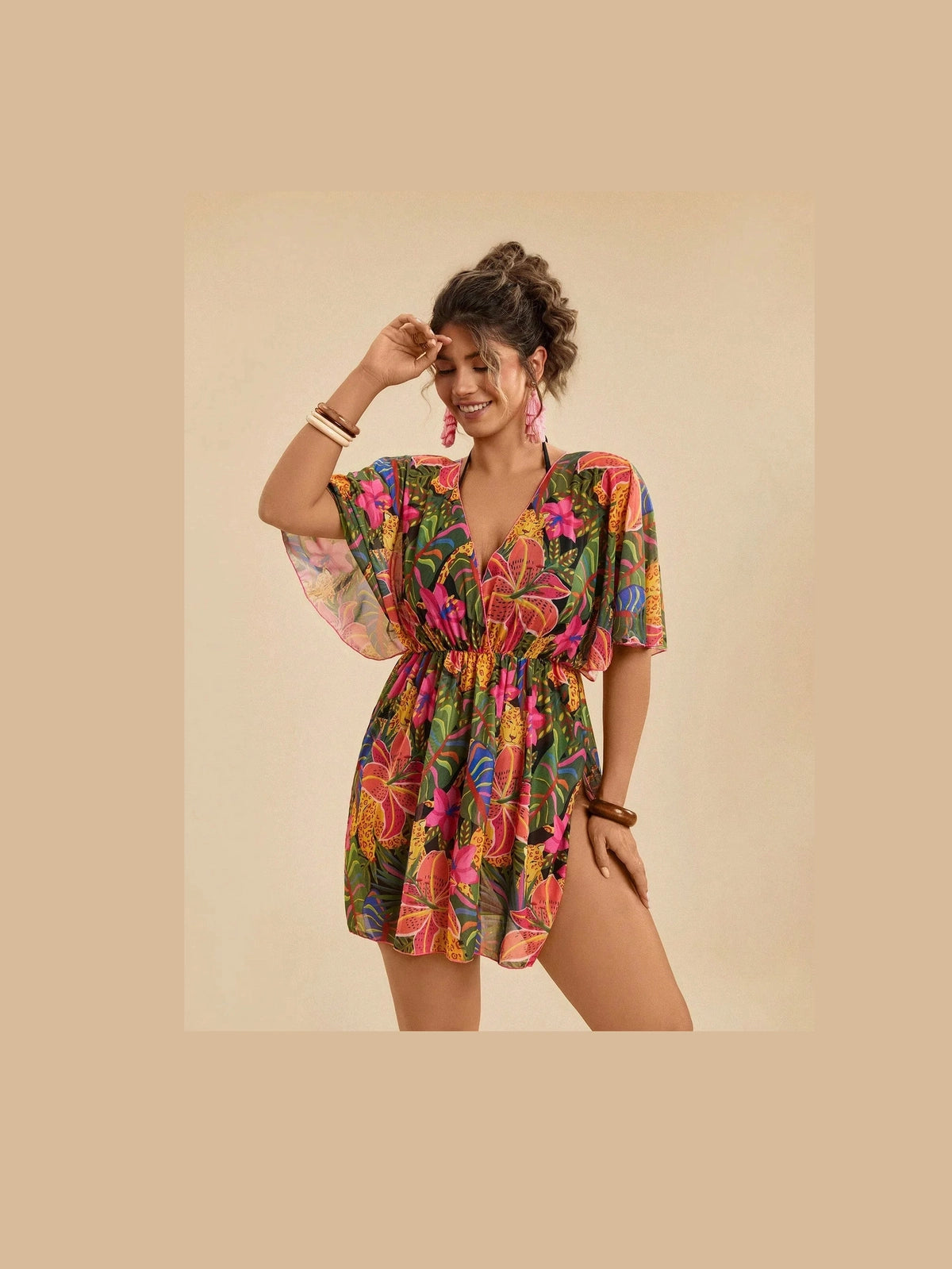 Saída de Praia Plus Size Flora