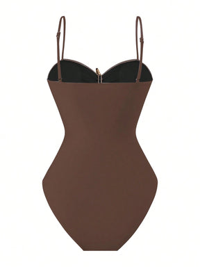 Conjunto Luxo Maiô + Saia Bárbara