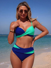 Biquini Emília
