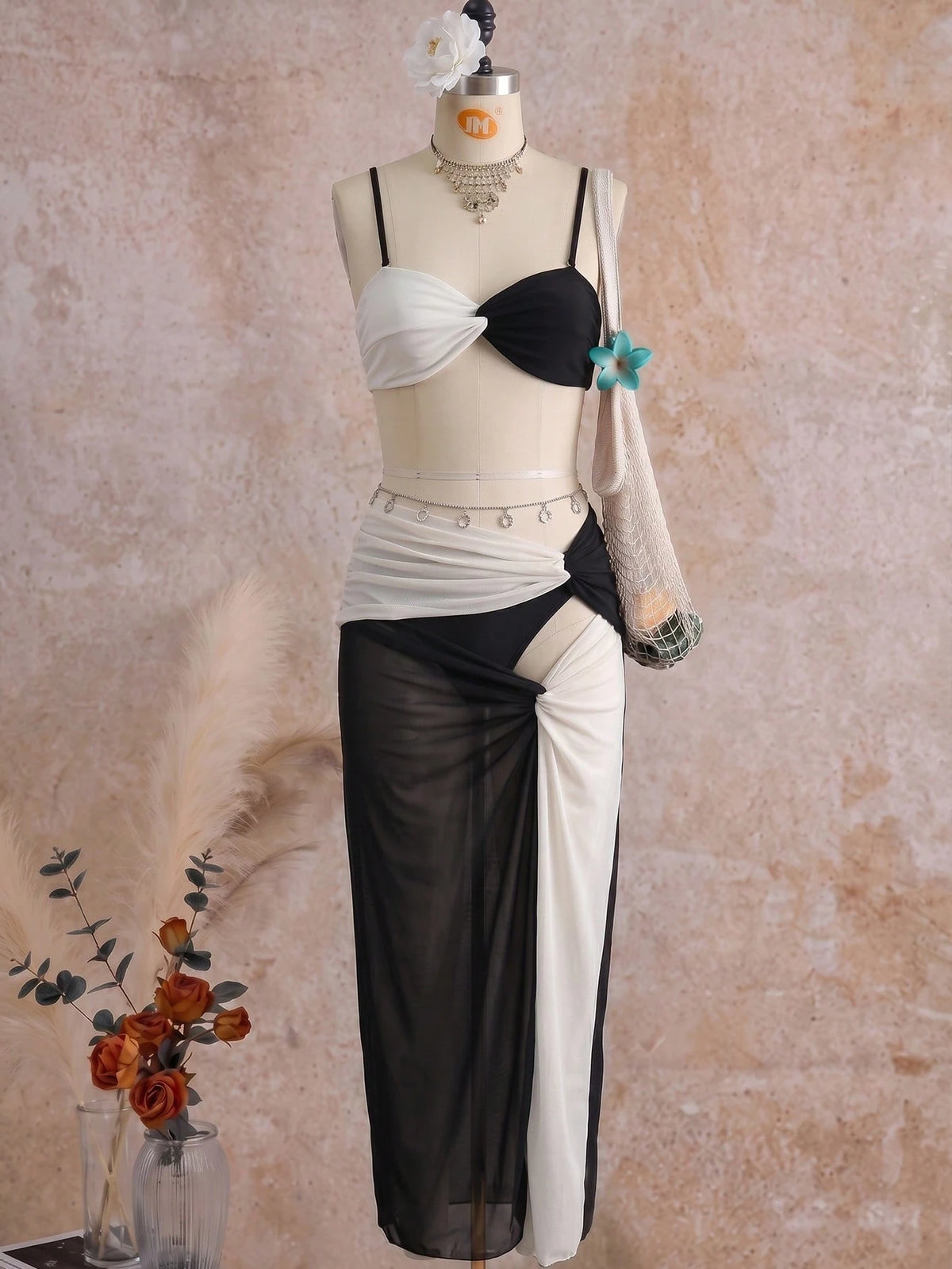 Conjunto Luxo Biquíni + Saia Tamires
