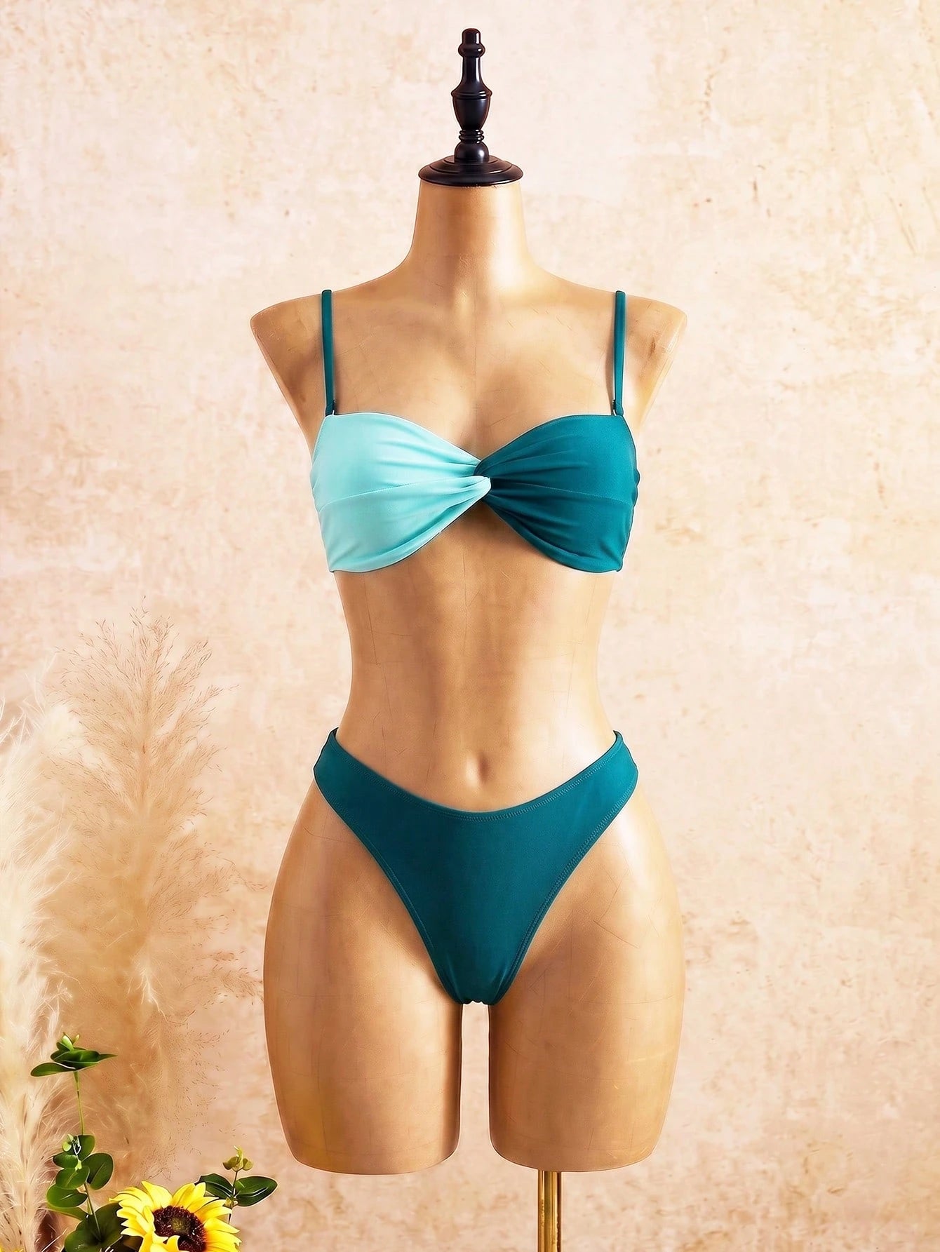 Conjunto Luxo Biquíni + Saia Tamires