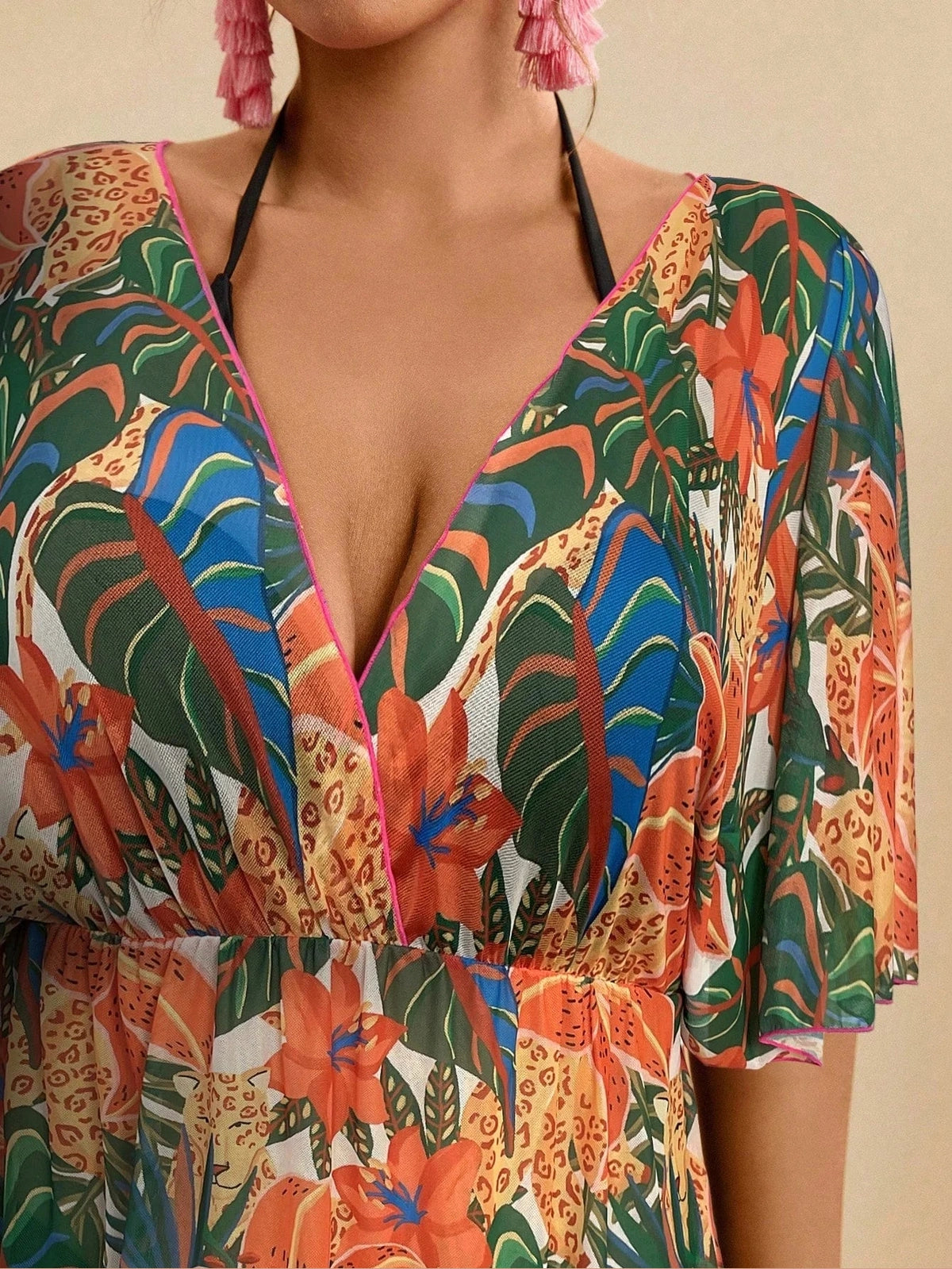 Saída de Praia Plus Size Flora